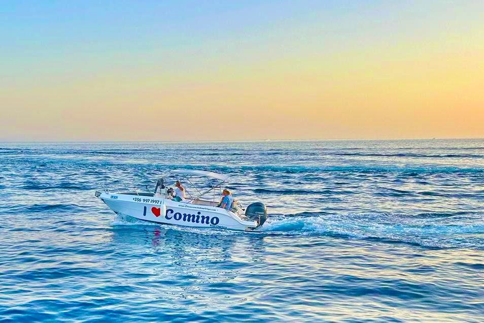 I ♡ Comino Boat Charters (Malta & Gozo)