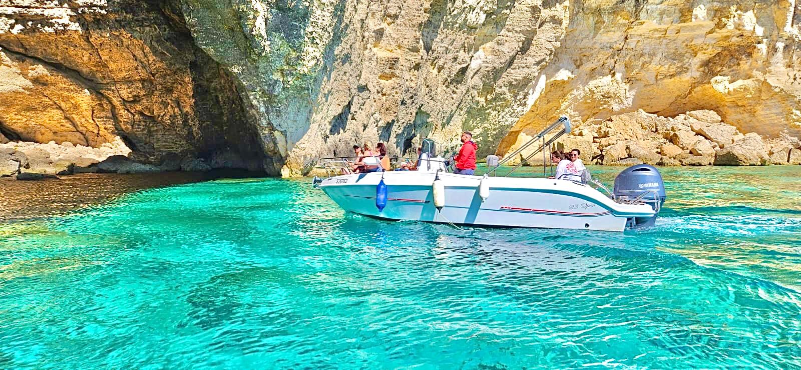 I ♡ Comino Boat Charters (Malta & Gozo)