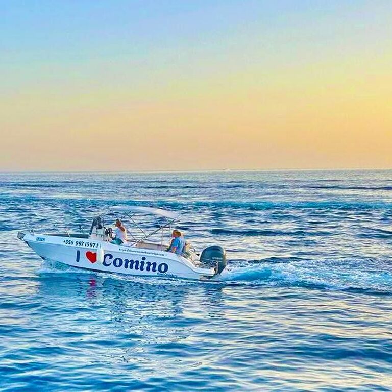 I ♡ Comino Boat Charters (Malta & Gozo)