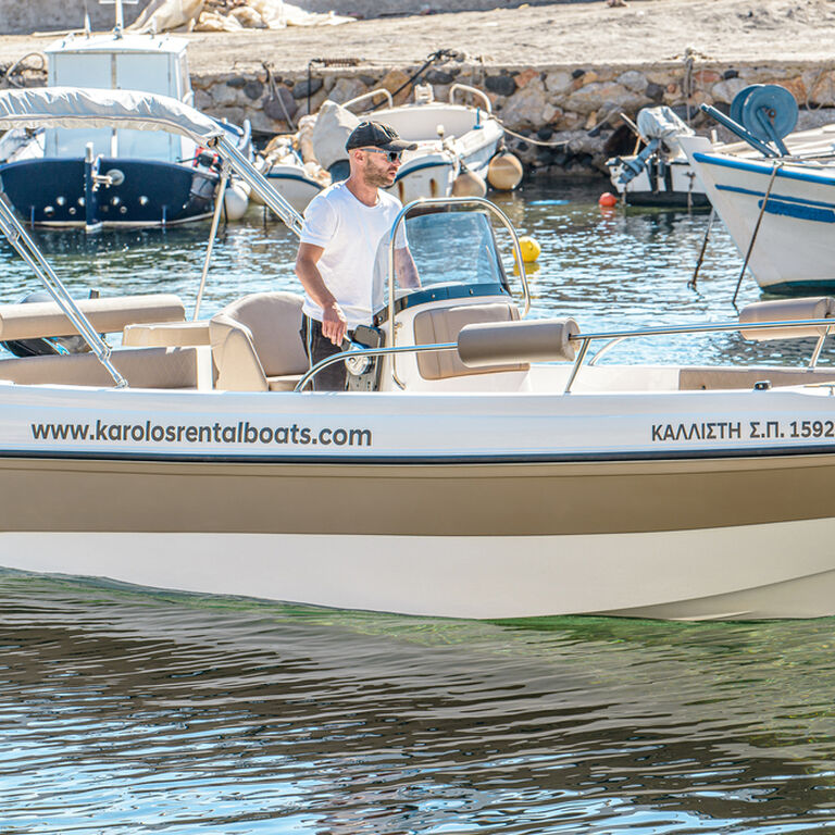 Karolos rental boats Santorini