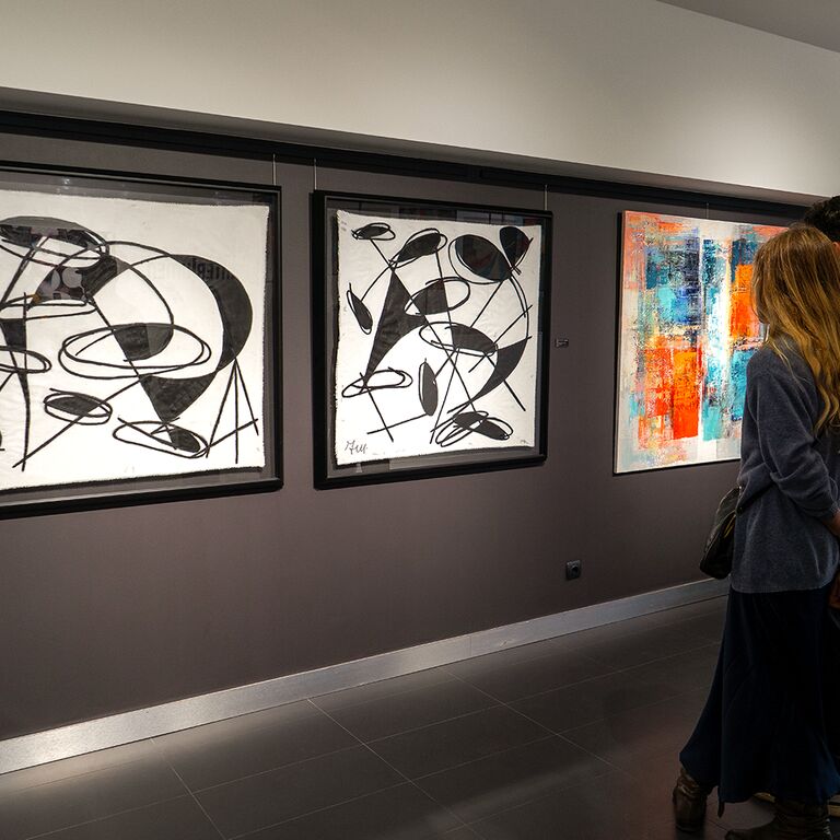 Lu Mourelle Art Gallery