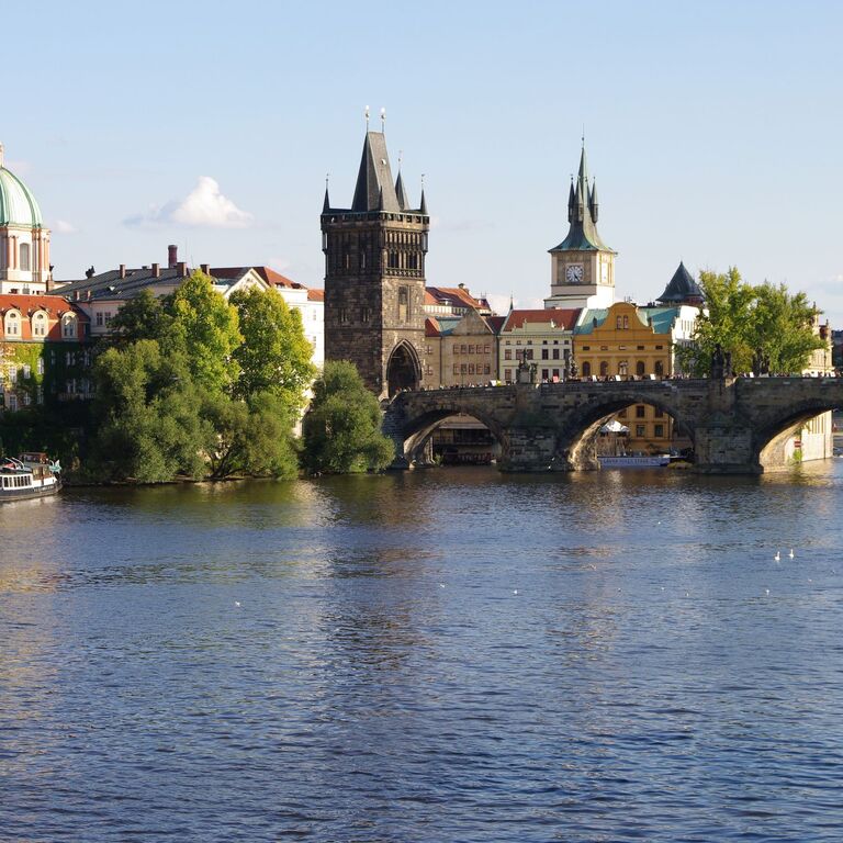 Viaja a Praga