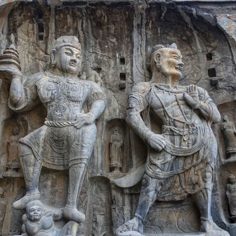 Zhengzhou private guide & interpreter and Driver