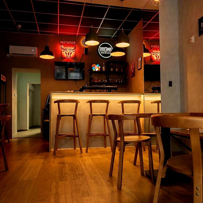 Hoptimistic Pub