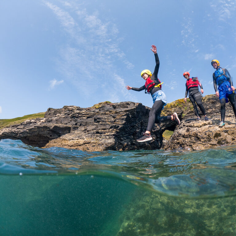 Kernow Coasteering
