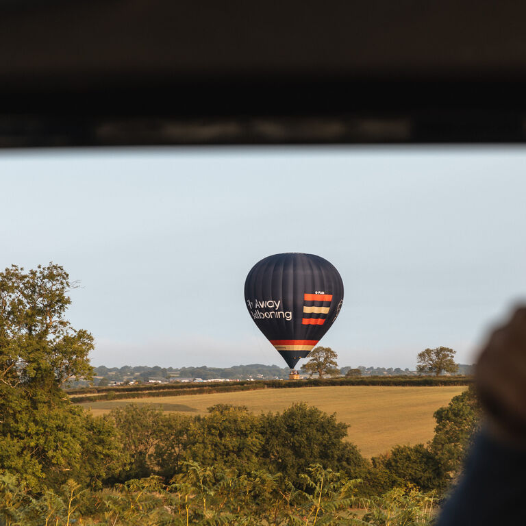 Fly Away Ballooning