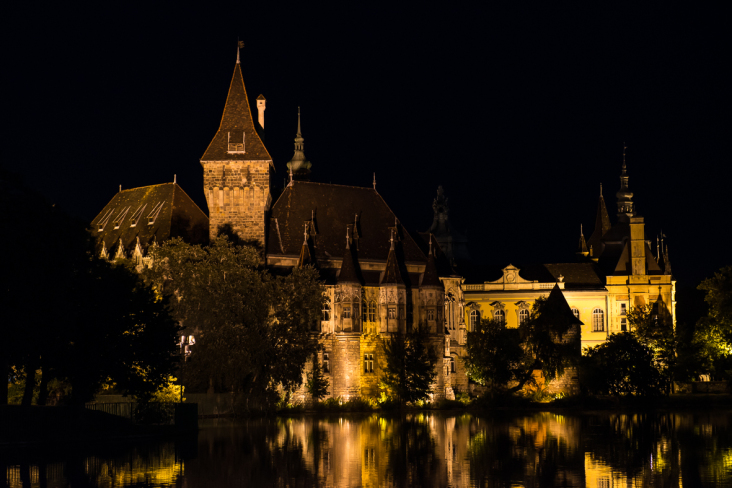 Budest Photo Walks by PhotoSherpa