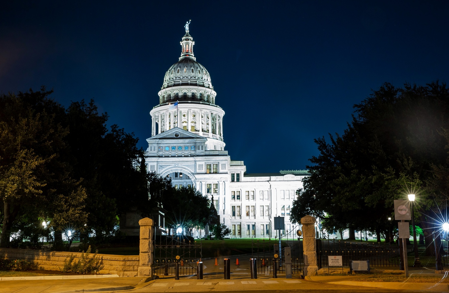 Austin Ghosts by US Ghost Adventures