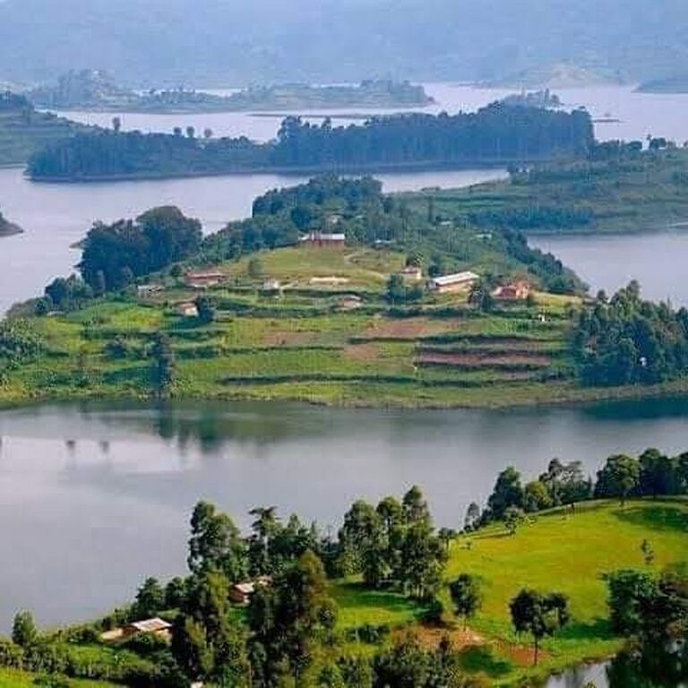 Baheka Travel