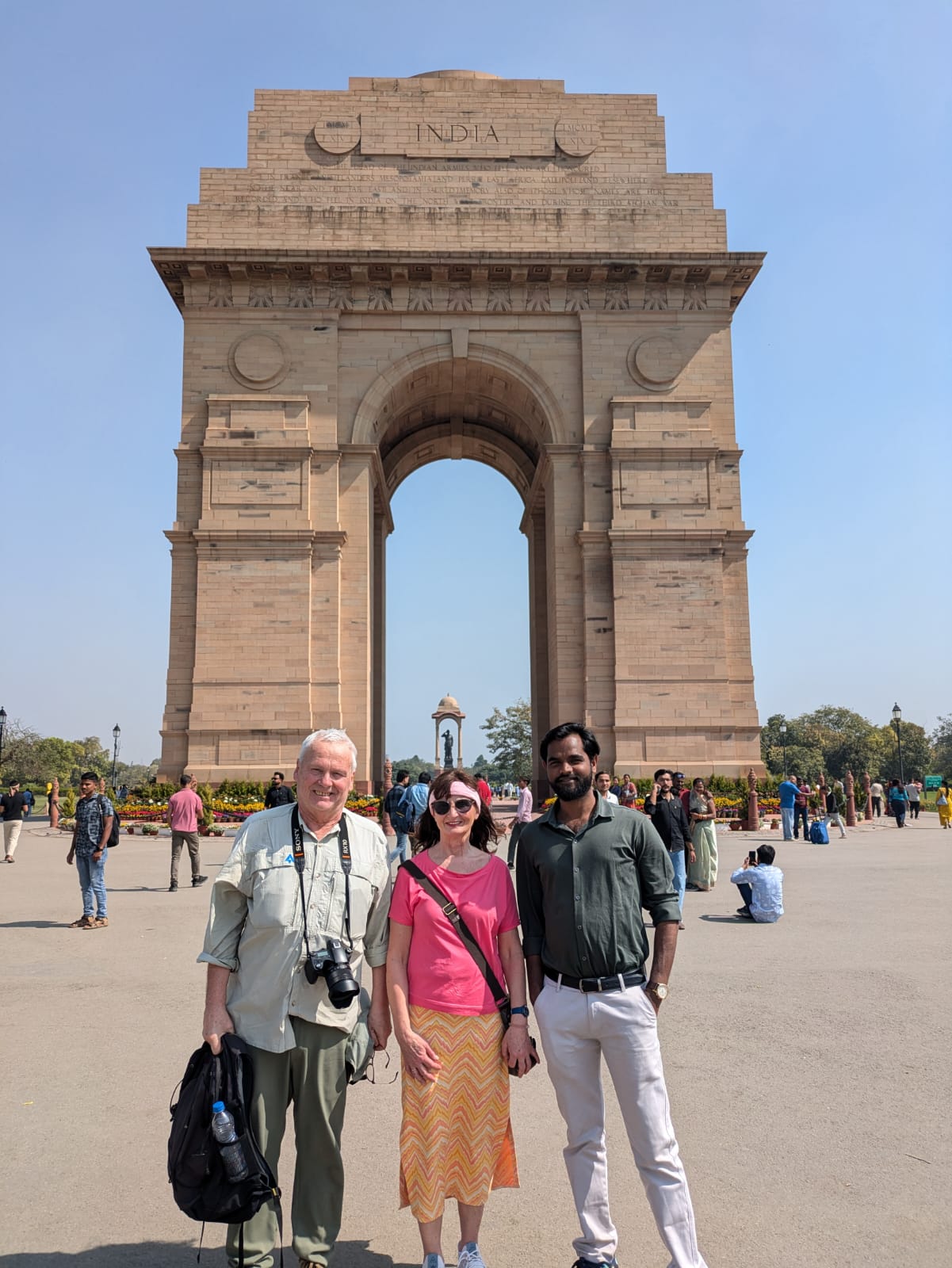 White And Yellow Tour