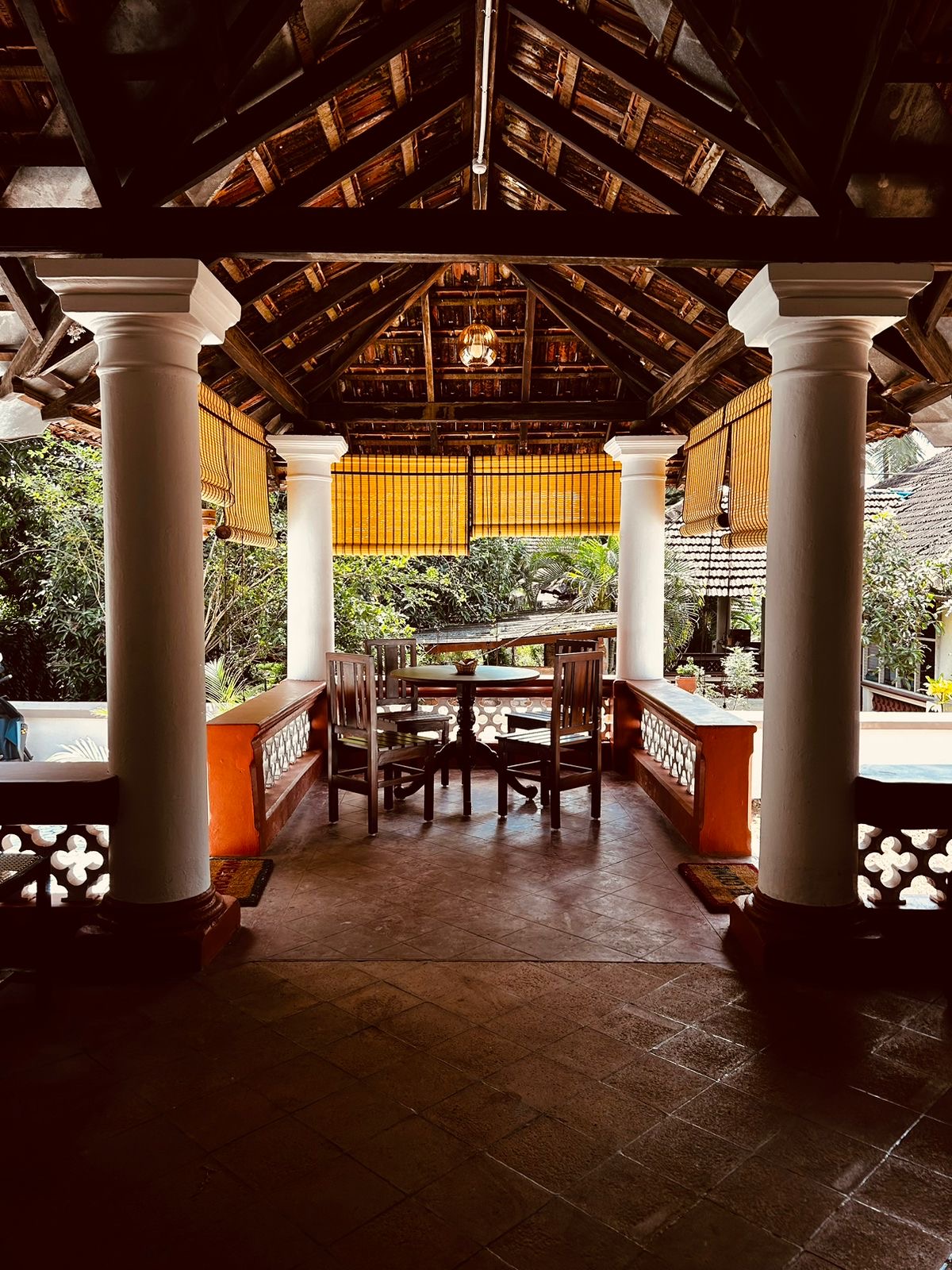 Villa Urwa Cafe & Lounge