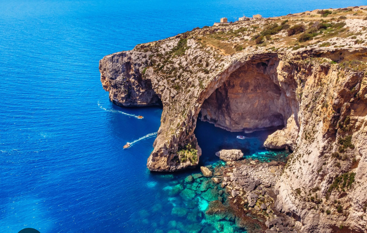 Vella tours