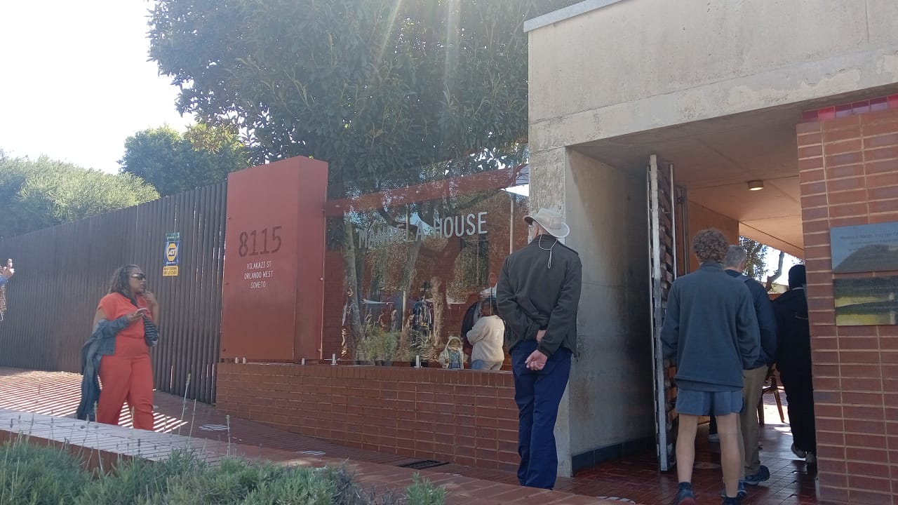 Usizo Lwenkosi Tours