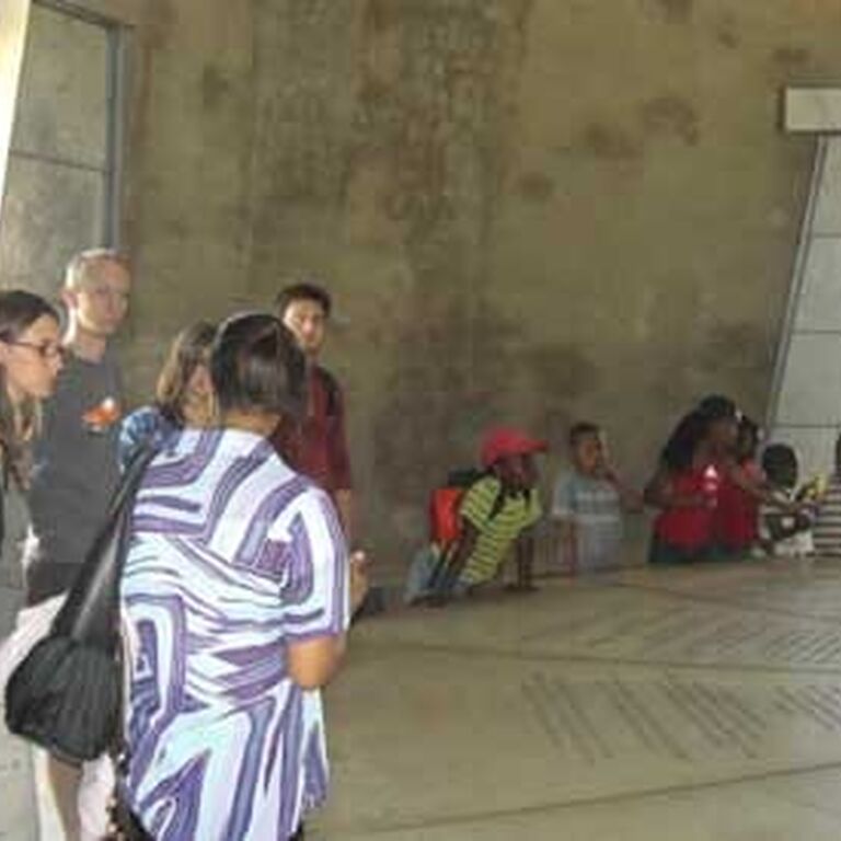 Usizo Lwenkosi Tours