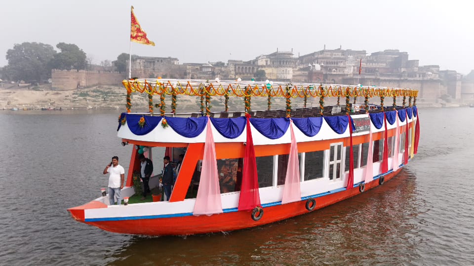 Rameshwaram Cruise Varanasi