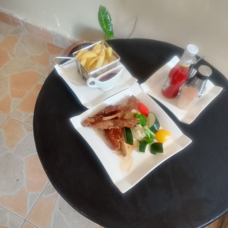 Picko nest cafe and Restaurant