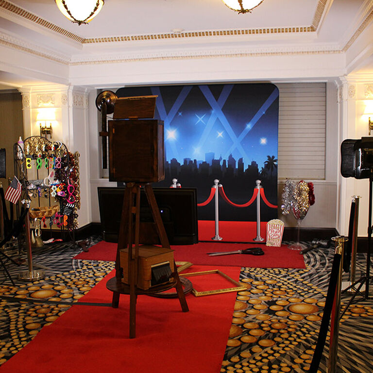 The Looking Glass Photo Booths