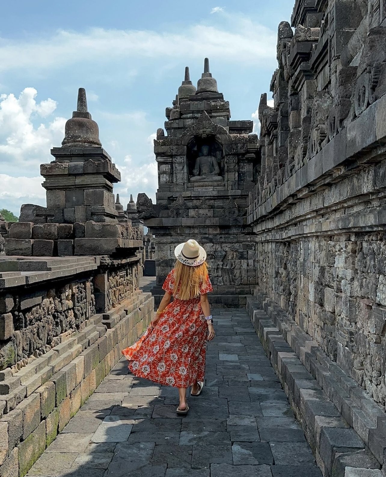 Trevmi Tour (Borobudur & Prambanan Yogyakarta)