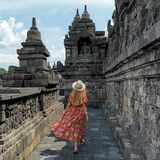 Tour Borobudur & Prambanan