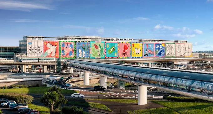 Jailine Paris Disney Transfer
