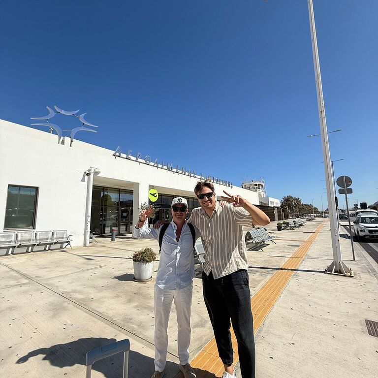 Elite travel Santorini experiences