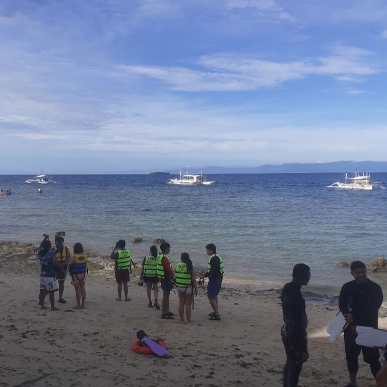 Cj CebuBoy Taligatours