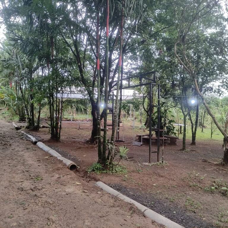 Río Celeste Swimming Hole Path