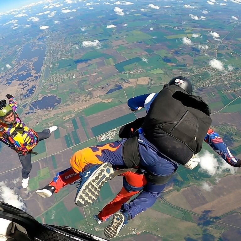 Tandem Skydiving