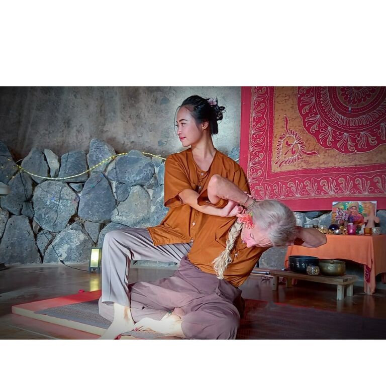 Thai Lanna massage