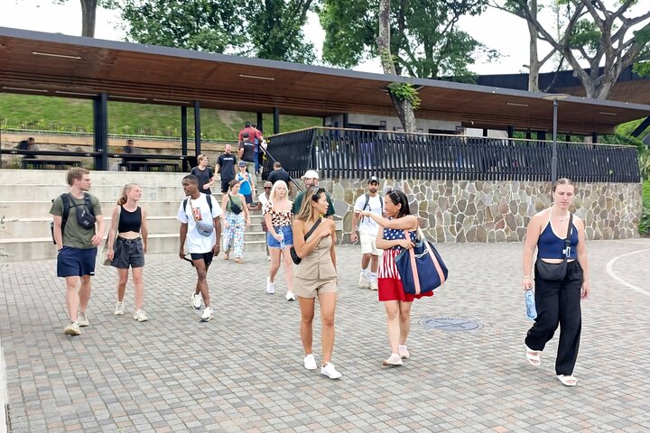 Scars of San Salvador