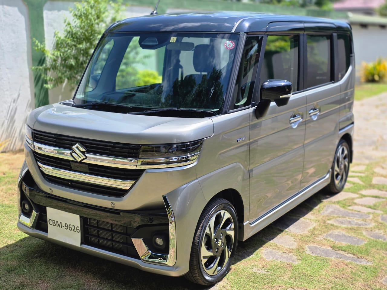 Trincomalee Max Tours