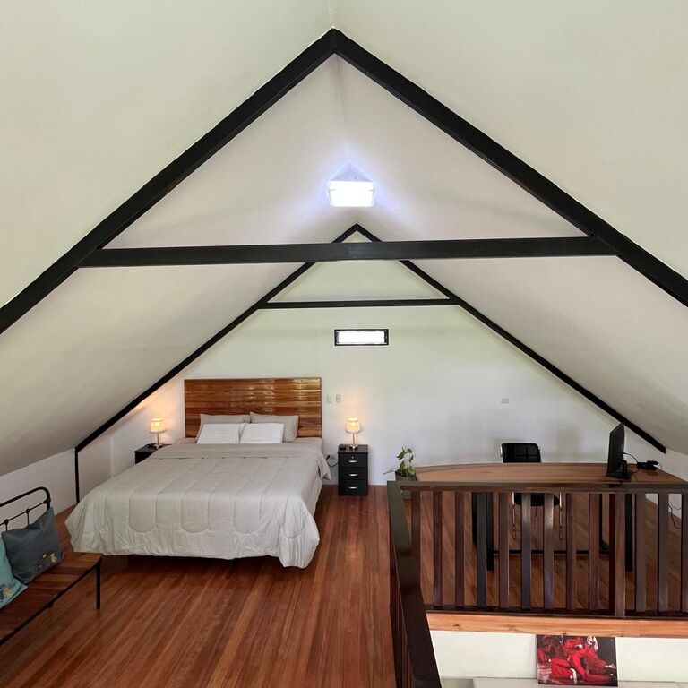 Albano: House in a private protected conservation area