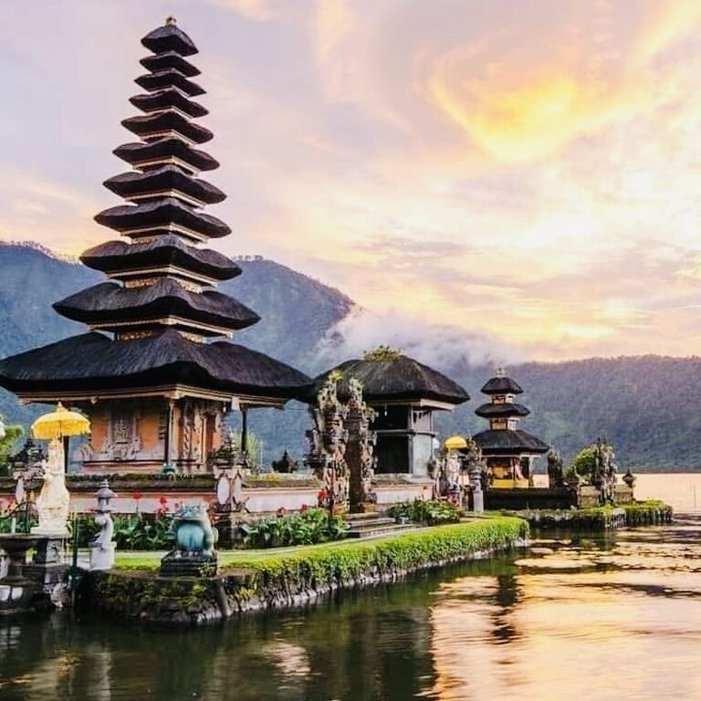 Munduk Danu Bali Tour