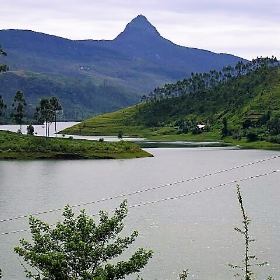 Roundtripsrilanka Travels