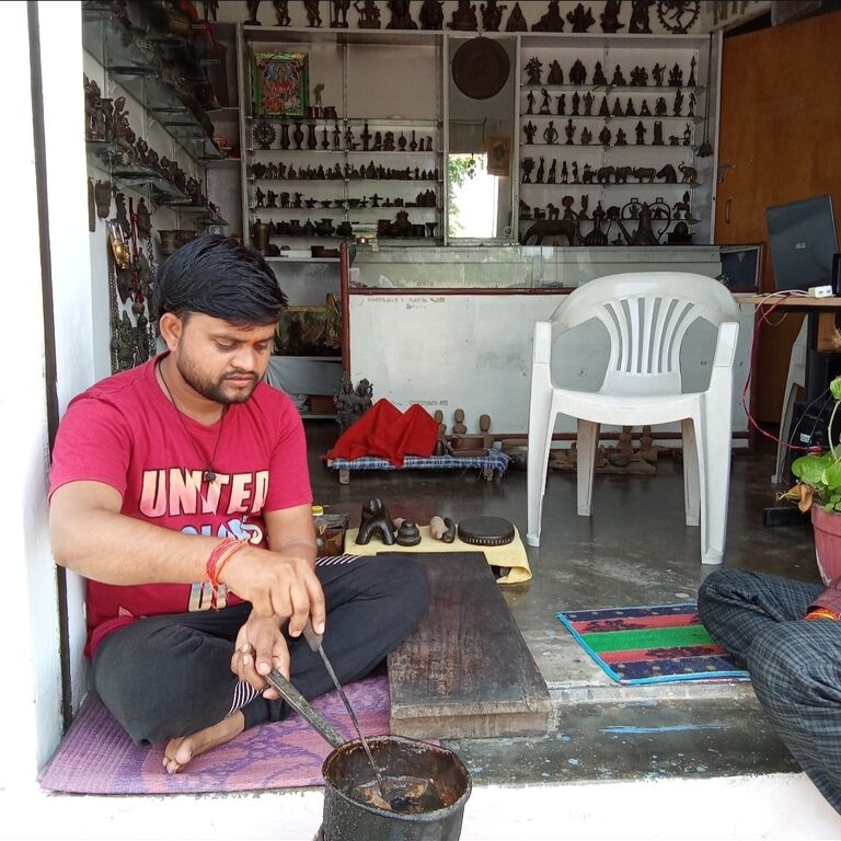 Lakshmana Handicrafts