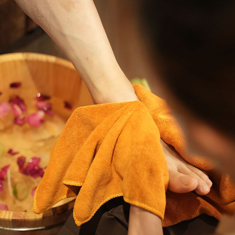 White Rose Spa Hoi An