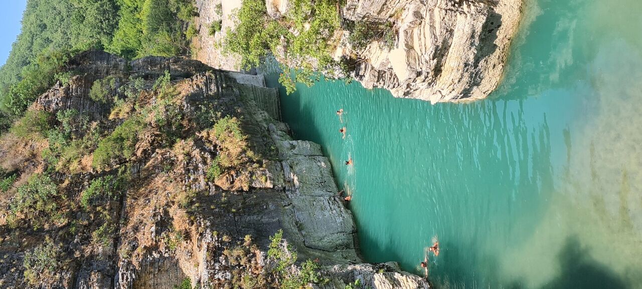 Discover Berat with Genti