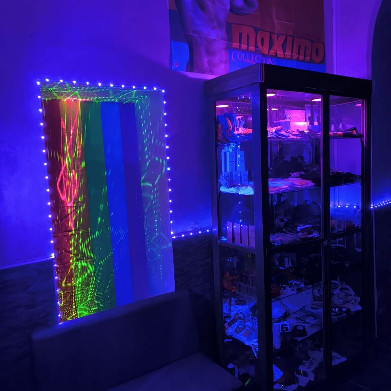 BUNKER MENS CLUB