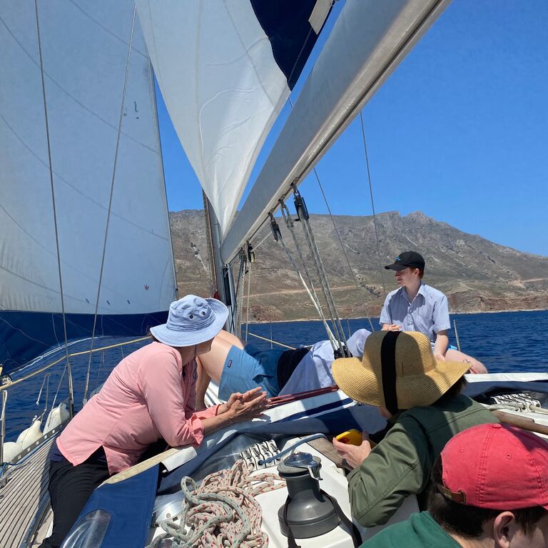 B-Crew Sailing