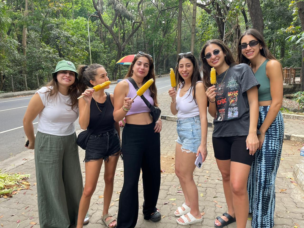 Sunny Ceylon Travels