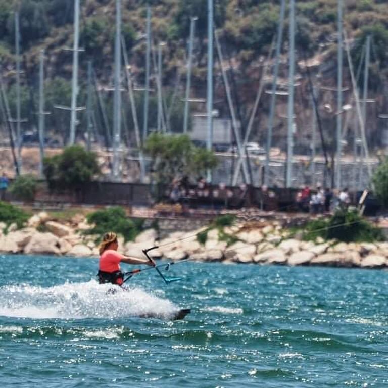 Kitesurfing Lessons