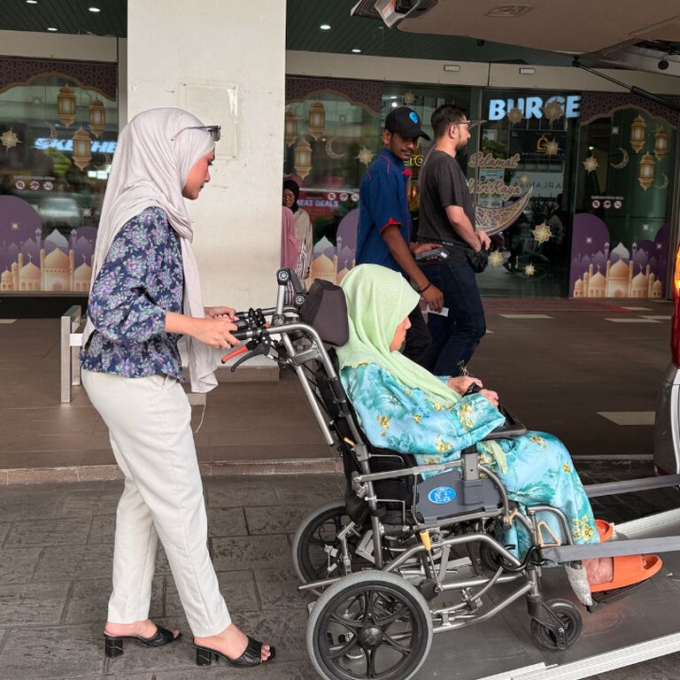 Jom Makcik