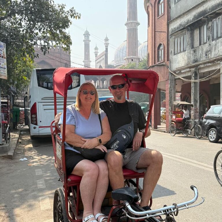Sami Travel Agra