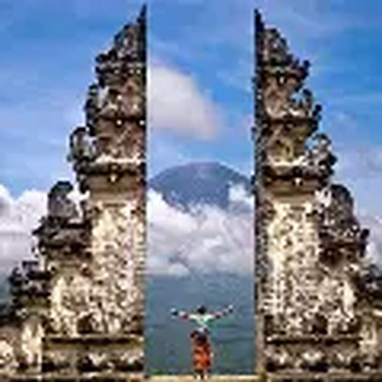 The Travel & Xcursions Hub