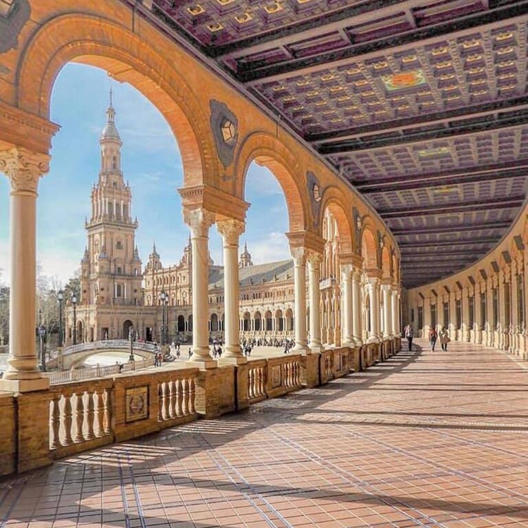White Umbrella Tours Sevilla