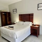 MelG Travel and holiday packag