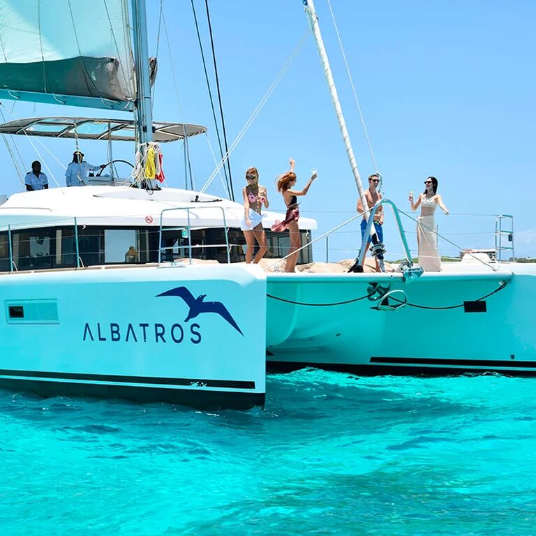 Saturday Party Boat With Dj
