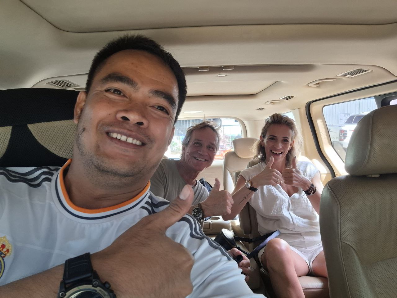 Savin Phnom Penh Private Taxi