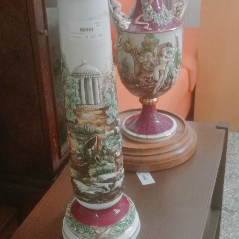 SECOND HAND ROME