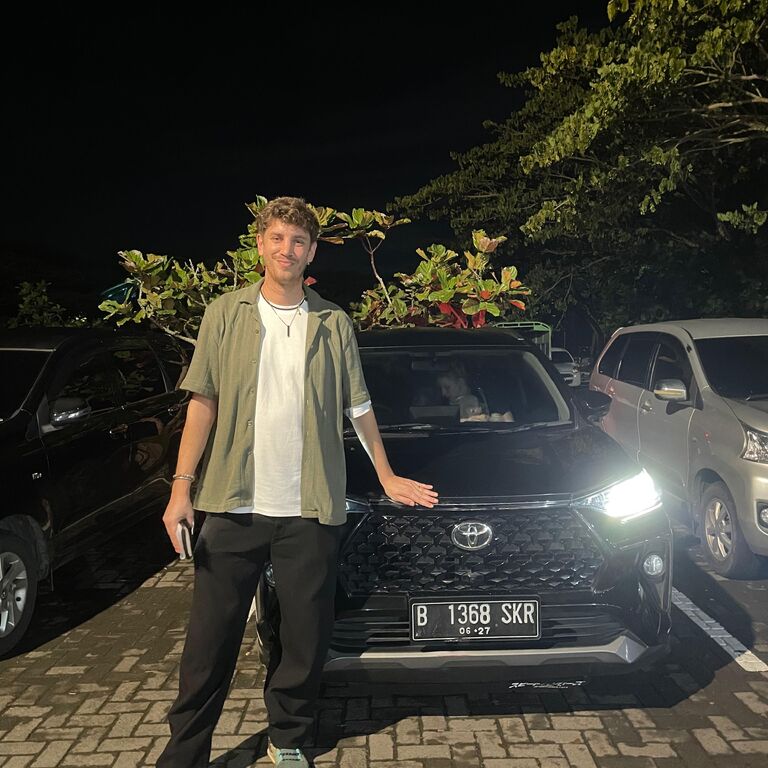 VIBES LOMBOK CAR RENTAL & TOUR